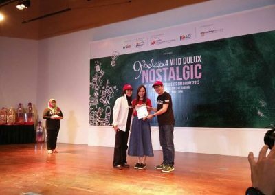 award2_18-400x284-1
