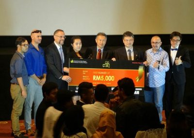 award2_28-400x284-1